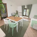 Ulivi - Charming 1 Bedroom With Garden And Parking Imperia