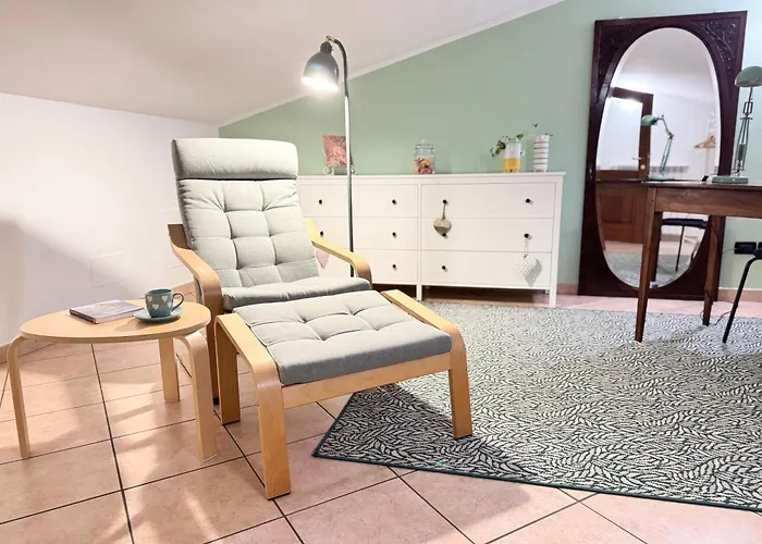 公寓 Ulivi - Comodita E Tranquillita Con Patio E Parcheggio