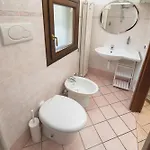 Ulivi - Charming 1 Bedroom Apartment With Garden And Parking Lejlighed Imperia