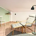 Ulivi - Charming 1 Bedroom Apartment With Garden And Parking