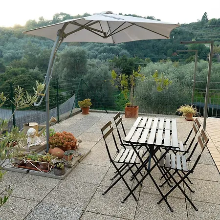 Apartment Ulivi - Comodita E Tranquillita Con Patio E Parcheggio Imperia