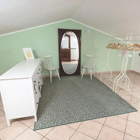 Ulivi - Comodita E Tranquillita Con Patio E Parcheggio Apartment