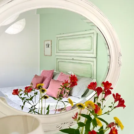 アパート Ulivi - Charming 1 Bedroom With Garden And Parking *