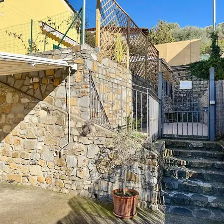 Ulivi - Charming 1 Bedroom With Garden And Parking アパート *