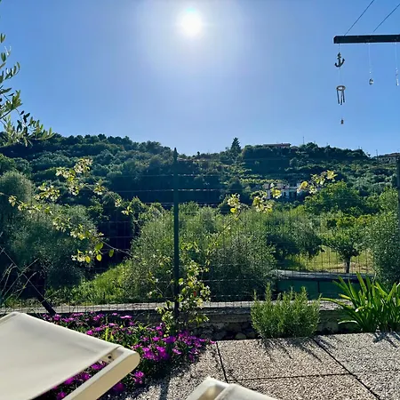 Ulivi - Charming 1 Bedroom With Garden And Parking Imperia